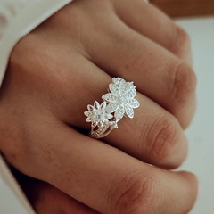 Anillo flores micropave y cubics Plata 925 en internet