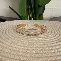 Brazalete triple con strass gold - comprar online