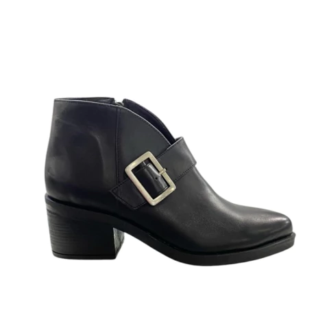 TOTIS negro - comprar online