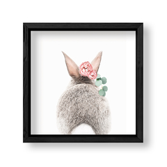 Imagen de Conejo con flores atras