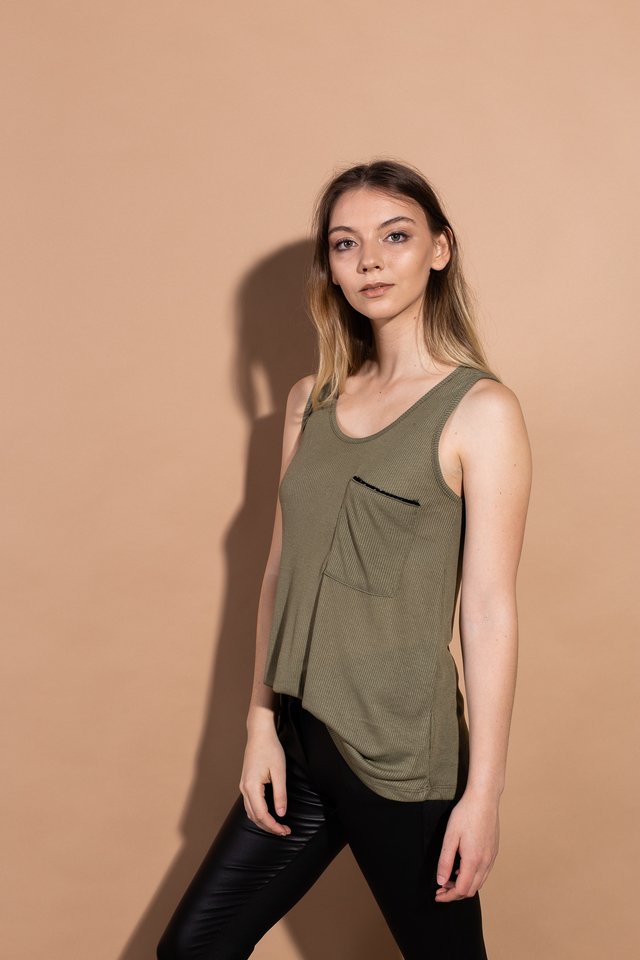 Musculosa Cosmos thumbnail 2