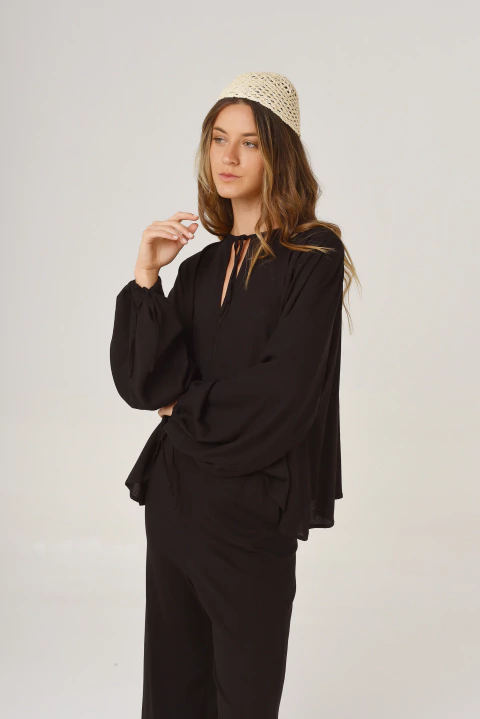 Blusa Francisca Negra - comprar online