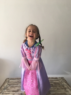 Princesa Rapunzel - Tienda Tertulia Disfraces