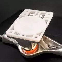 2 Pads Para Truck De Skate Independent Branco Risers 1/8 na internet