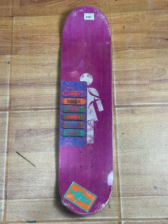 Shape Girl Skateboards - Bennett Vibrations OG na internet
