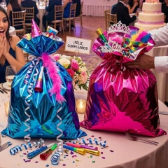 12 Bolsas Metalizadas 50x70cm ideal p/Cotillon Carnaval Carioca - comprar online