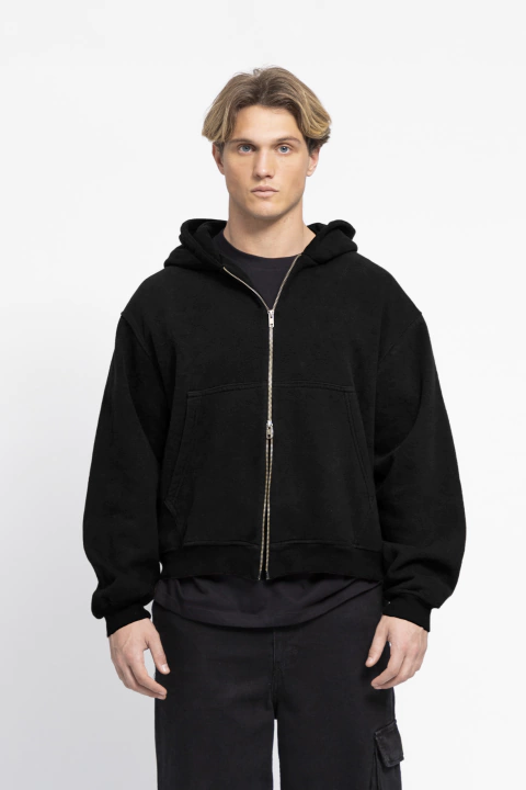 CAMPERA CON CIERRE NEGRA