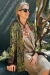 KIMONO ESTAMPADO CON PLUMAS