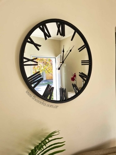 Reloj Black Mirror 60cm