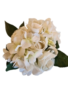 Bouquet rosas & hortensias white 2 - comprar online