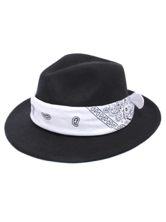 chapeu com bandana
