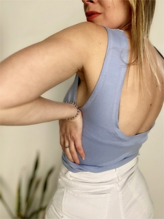 MUSCULOSA NAIROBI - tienda online
