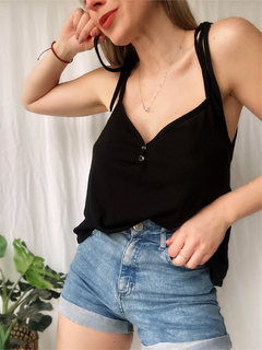 MUSCULOSA KENTIA en internet
