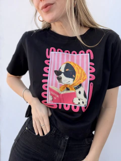 Remera BALI perritos en internet