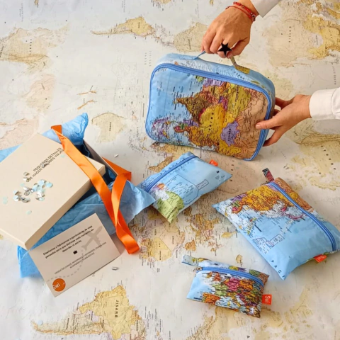Organizador + Pack de estuches estampados en caja Premium para regalar - Mapamundi