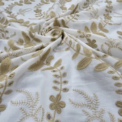 Laise Bordada 3D Folhagem Branco na internet