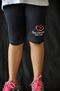 Bermuda Feminina Colégio Salesiano