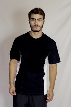 Camiseta MC Gola O em Visco Lycra