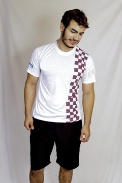 Camiseta MC Gola O em Algodão