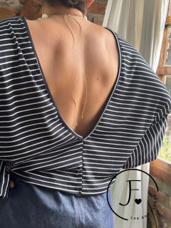 Remera · Esquena · Rayada espalda descubierta en internet