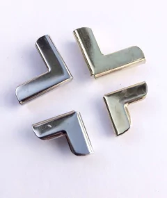 Puntera para tapa de libro