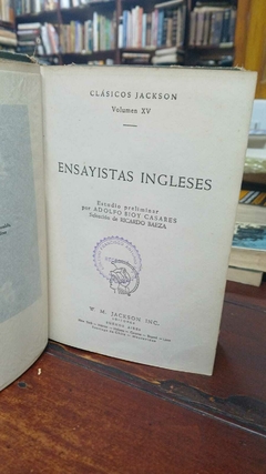 Ensayistas Ingleses, Alfonso Reyes, Francisco Romero y otros. -precio libro- Editorial Jackson - comprar online
