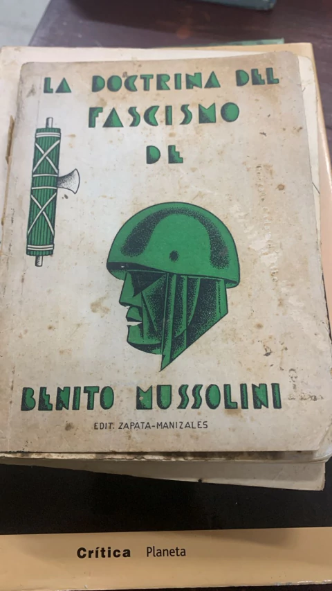 La Doctrina del Fascismo de Benito Mussolini - Primera Edición - Editorial Zapata - Manizales - Precio Libro - ISBN: 9786558941897