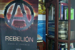 Rebelión  -  Anna K. Franco  - Editorial B de Blok - Megustaleer- Isbn13: 9789876275156