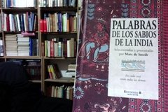 Palabras De Los Sabios De La India - Seleccionadas y presentadas por Marc de Smedt - ( Fotografías Roland y Sabrina de Smedt) - ISBN 844069041X