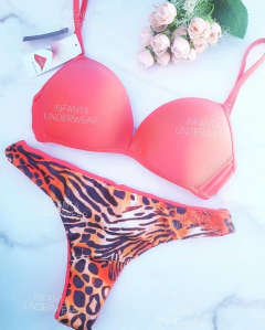 Bikini Pence