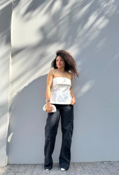 Blusa Sandy - Flor de luxo - sua loja Online 