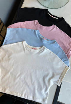 T-shirt Helena - Flor de luxo - sua loja Online 