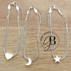 PU - Pulsera triple con dije (AB) - comprar online