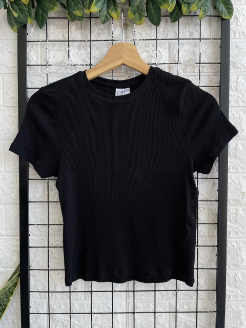 REMERA DIVIDED T.M NE (44376) - comprar online