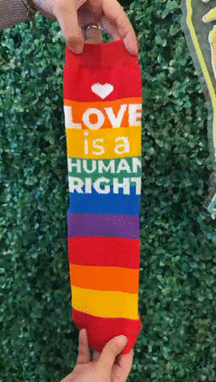 Medias Love is a Human Right en internet