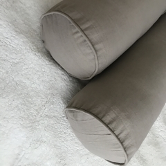 Almohadones rollo / caramelo tusor color