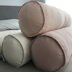 Almohadones rollo / caramelo tusor color