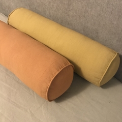 Imagen de Almohadones rollo / caramelo tusor color