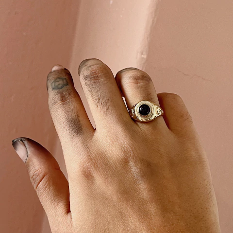 Anillo Me Lo Merezco -bañado en oro-