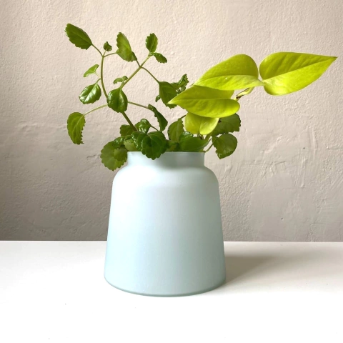 Florero opal mate en internet