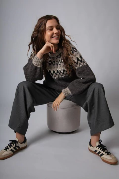 sweater Bayo gris llama y lana merino