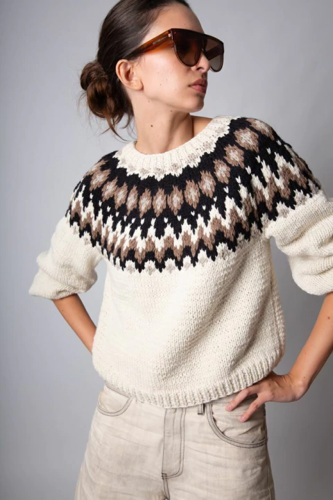 sweater Bayo crudo llama y lana merino