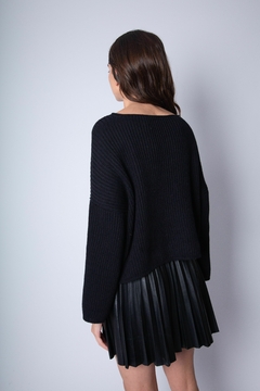 sweater Evora negro en internet