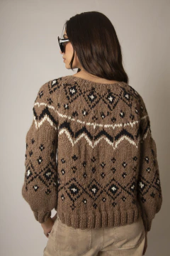 sweater Finn tostado LLAMA - PRE ORDER. Entregas durante la primer quincena de JULIO en internet