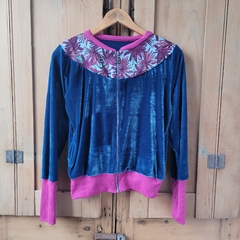 campera de velvet Talle 1 -