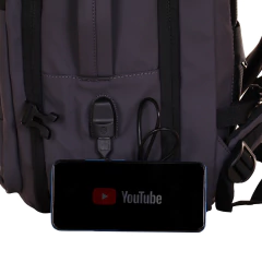 Mochila Viral IMPERMEABLE con fuelle expandible Blaque en internet