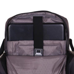 Mochila Viral IMPERMEABLE con fuelle expandible Blaque - Todo Valijas