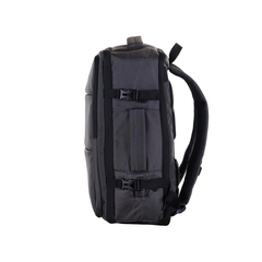 Mochila Viral con porta zapatillas.