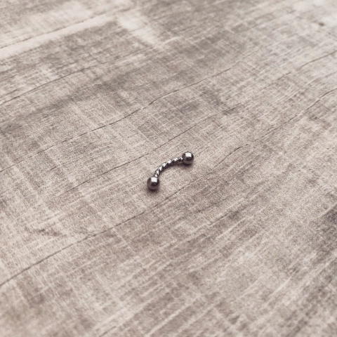 Barrita curva twist - Acero quirúrgico C16.D