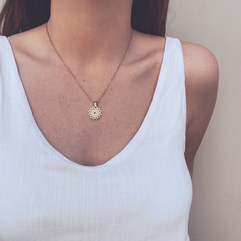 Collar mandala Gold - Acero dorado K2 - comprar online